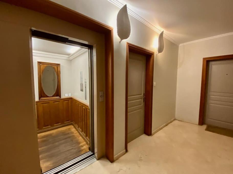 "Georgio" Grand Appartement Traversant Avec Vue Canal Et Parking Sète Exterior foto